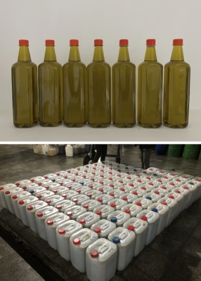 روغن زیتون فرابکر اول فصل موجود می‌باشد.